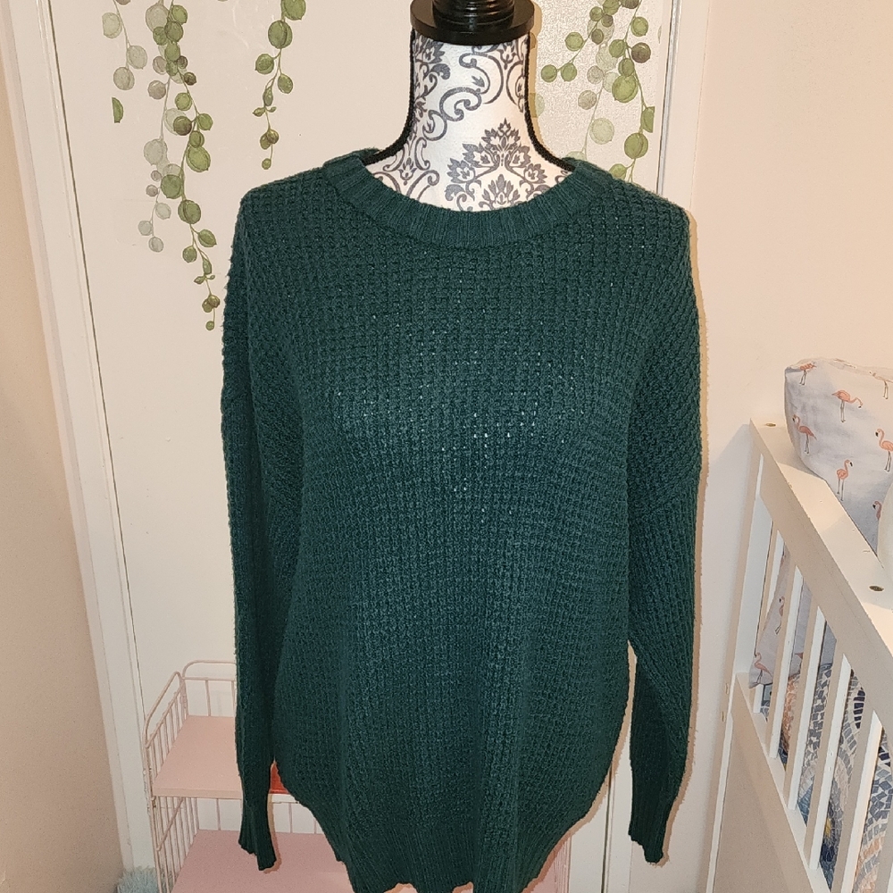 American Eagle Outfitters Dark Green Crew Neck Sweater Oversized